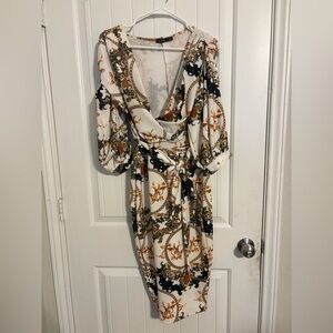 Boohoo Elegant Cream and Tan Blouse